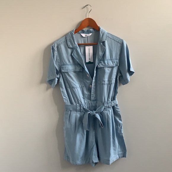 New H&M Belted Chambray Lyocell Shorts Romper Jumpsuit in size Extra Small - Picture 13 of 13